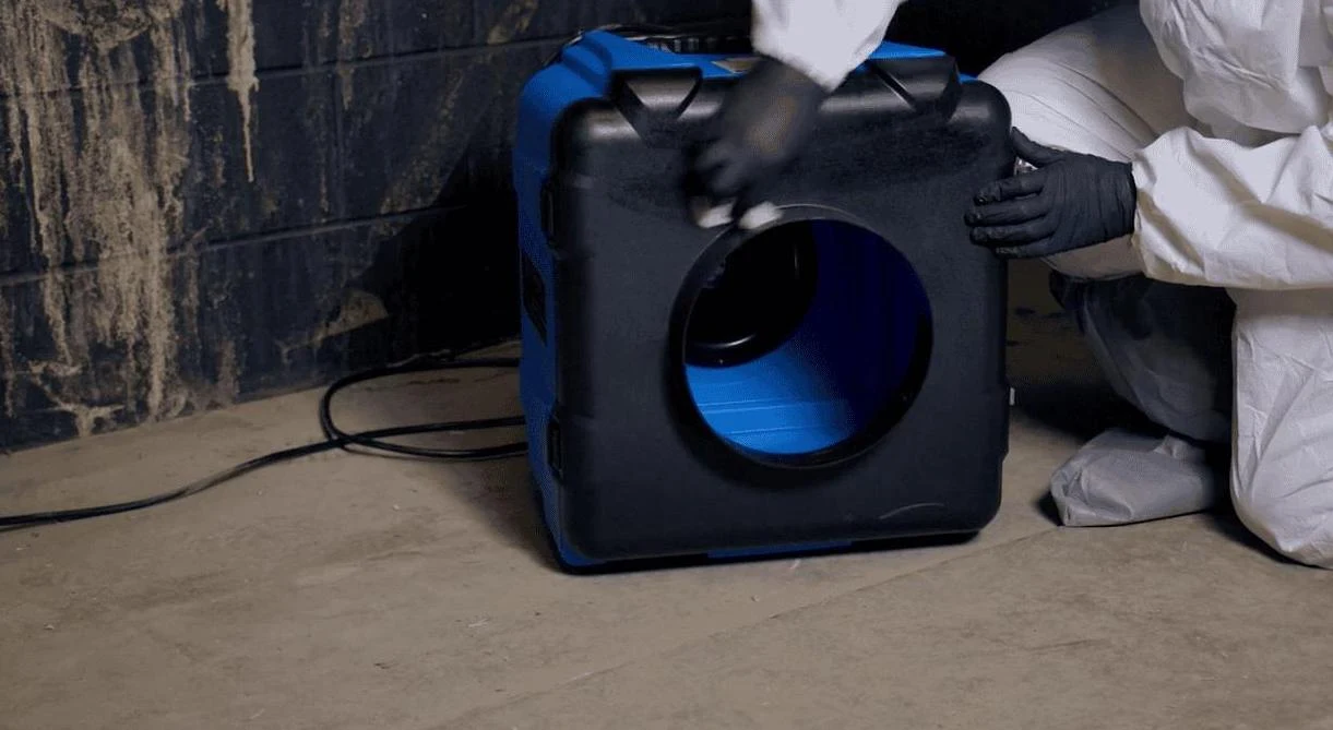 Commercial air scrubbers used for mold remediation in Kansas City homes and businesses